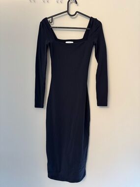Aritzia Black Long-Sleeve Square Neck Midi Dress